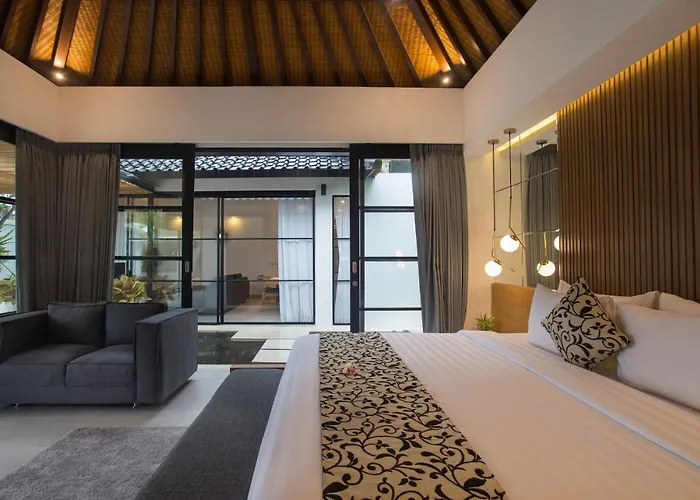 The Kon's Bali سمينياك