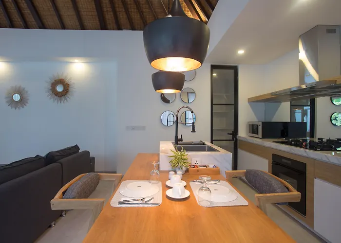 The Kon's Bali سمينياك